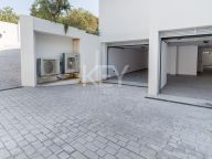 Вилла на продажу в Atalaya Golf, Эстепона