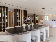 Вилла на продажу в Atalaya Golf, Эстепона