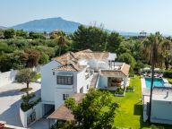 Вилла на продажу в Atalaya Golf, Эстепона