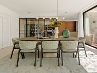 Вилла на продажу в Lomas de La Quinta, Бенахавис