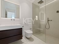 Вилла на продажу в Lomas de La Quinta, Бенахавис