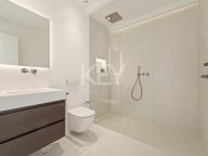 Вилла на продажу в Lomas de La Quinta, Бенахавис