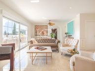 Вилла на продажу в Paraiso Alto, Бенахавис