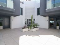 Таунхаус на продажу в Эстепона