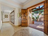 Villa for sale in Las Lomas del Marbella Club, Marbella Golden Mile