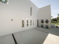 Villa en venta en Estepona West, Estepona