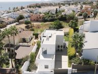 Villa en venta en Estepona West, Estepona
