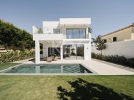 Villa en venta en Estepona West, Estepona