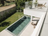 Villa en venta en Estepona West, Estepona