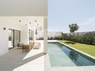 Villa en venta en Estepona West, Estepona