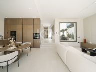 Villa en venta en Estepona West, Estepona
