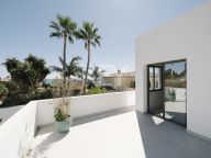 Villa en venta en Estepona West, Estepona