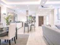 Semi Detached Villa for sale in Jardines de las Lomas, Marbella Golden Mile