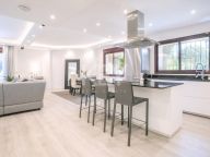 Semi Detached Villa for sale in Jardines de las Lomas, Marbella Golden Mile