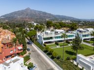Villa Pareada en venta en Nueva Andalucia