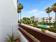 Apartment for rent in Costalita, Estepona