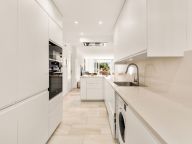 Apartment for rent in Costalita, Estepona