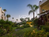 Apartamento Planta Baja en venta en Bahía del Velerín, Estepona