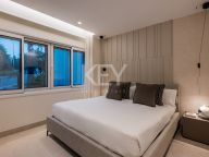 Apartamento Planta Baja en venta en Bahía del Velerín, Estepona