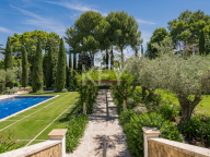 Villa en alquiler en Marbella Golden Mile