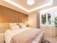 Apartment for sale in Alhambra del Mar, Marbella Golden Mile