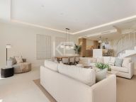 Таунхаус на продажу в La Quinta Golf, Бенахавис