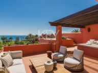 Atico Duplex en venta en Torre Bermeja, Estepona