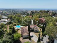Parcela en venta en El Herrojo, Benahavis