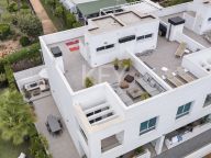 Town House for sale in Altos del Rodeo, Nueva Andalucia