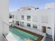 Town House for sale in Altos del Rodeo, Nueva Andalucia