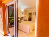 Apartment for sale in Lagos de Sierra Blanca, Marbella Golden Mile