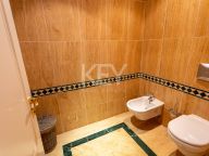 Apartment for sale in Lagos de Sierra Blanca, Marbella Golden Mile
