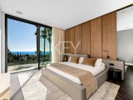 Villa for sale in Cascada de Camojan, Marbella Golden Mile