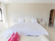 Penthouse for sale in Coto Real, Marbella Golden Mile