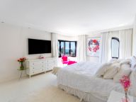 Penthouse for sale in Coto Real, Marbella Golden Mile