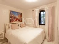 Penthouse for sale in Coto Real, Marbella Golden Mile