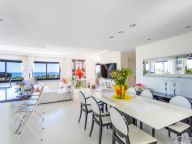 Penthouse for sale in Coto Real, Marbella Golden Mile