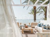 Спаренный дом на продажу в El Oasis Club, Золотая Миля