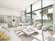 Villa for sale in Valle Romano, Estepona