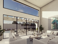 Villa for sale in Valle Romano, Estepona