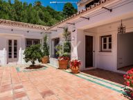 Ground Floor Apartment for sale in La Zagaleta, Benahavis