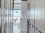 Villa for sale in Atalaya Fairways, Benahavis