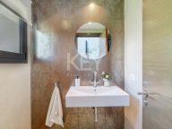 Villa for sale in Atalaya Fairways, Benahavis
