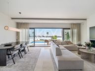 Villa for sale in Atalaya Fairways, Benahavis