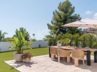 Villa for sale in Atalaya Fairways, Benahavis