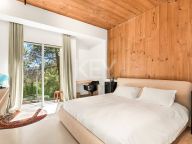 Villa en venta en El Madroñal, Benahavis