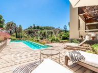Villa en venta en El Madroñal, Benahavis