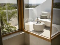 Adosado en venta en Altos de Aloha, Nueva Andalucia