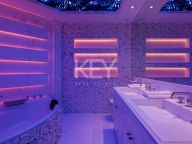 Ático en venta en Beach Side Golden Mile, Marbella Golden Mile