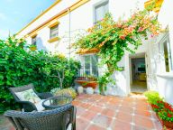 Town House for sale in Beach Side Golden Mile, Marbella Golden Mile